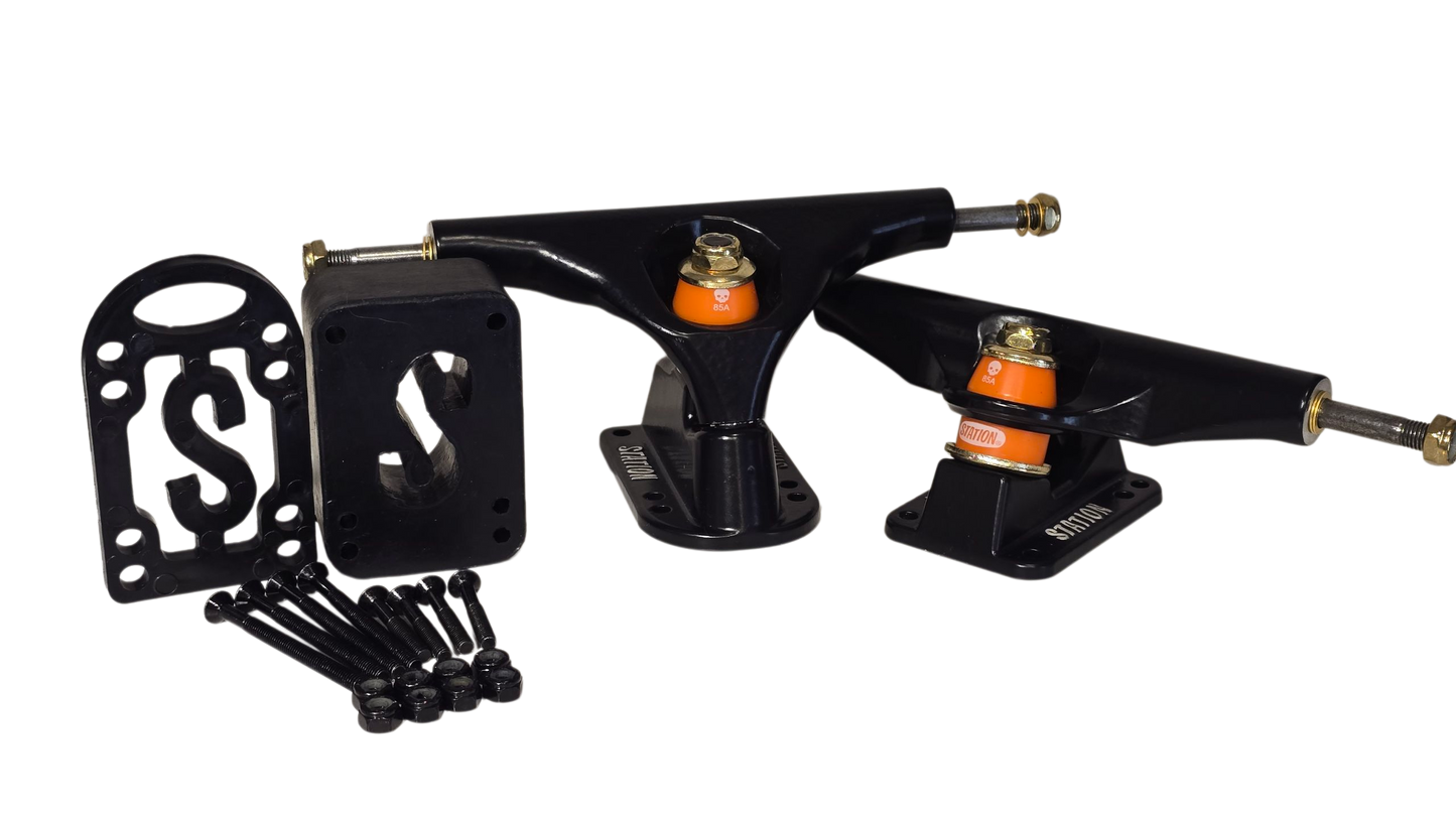 【限定3点 予約販売】Station TripleS サーフスケートトラック (160mm) - 限定3点 予約販売 | LINKUP SKATESHOP